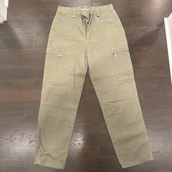 WeWoreWhat Utility pants. Two pairs - khaki and Olive green. Size 28 - Picture 2 of 6